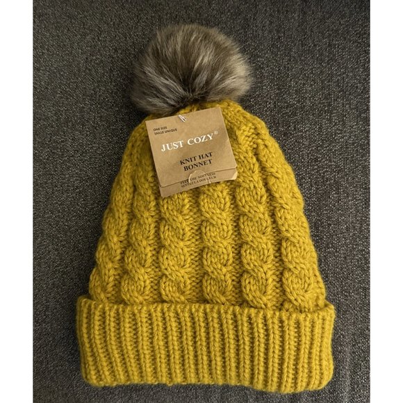 Women’s Mustard Colored Knit Hat with Faux Fur Pom Pom Inner Fleece Lining NWT - Picture 1 of 5